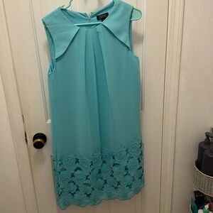 Tahari teal blue dress with floral embroidered detail. Size 8. NWT